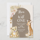 野生の1つの赤ちゃん動物bohoアーチ1歳の誕生日 招待状 (正面)