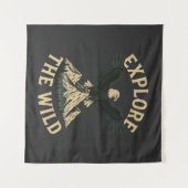 野生を探索 – Bald Eagle & Mountain Adventure タペストリー (正面(横))