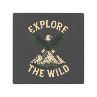 野生を探索 – Bald Eagle & Mountain Adventure メタルプリント