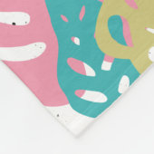 野生カラフル動物と熱帯離れ フリースブランケット (角)