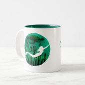 "野生人魚およびウミガメと"滞在 ツートーンマグカップ (正面左)