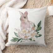 野生動物のウサギと花 クッション (ブランケット)