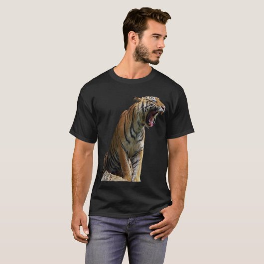 野生動物の自然の吠えるトラのシャツ Tシャツ (正面フル)