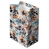 野生動物サファリ動物の毛皮プリントパターン ミディアムペーパーバッグ (裏面アングル)