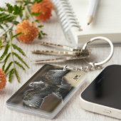 野生動物保護区モノグラムの翼を持つタカ キーホルダー (正面右)