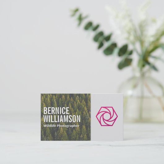 野生動物写真家 |フォトレンズ 名刺 (スタンド正面)