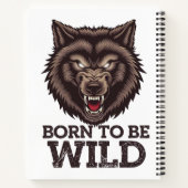 野生生まれの狼になる：未踏のアルファ・スピリット ノートブック (裏面)