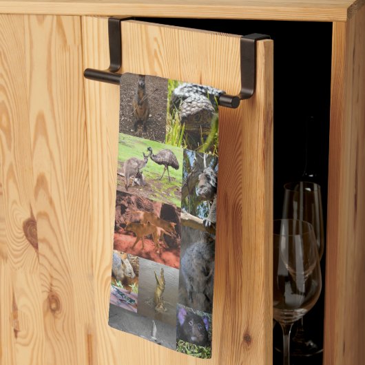 野生疑問に思:オーストラリアのフォトコラージュの魅惑 キッチンタオル (三つ折り)