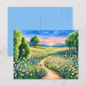野花の草原を通る夕日の小道 ポストカード (正面/裏面)