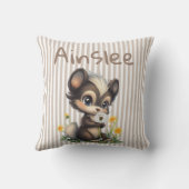 野草の中の小さな虫 クッション (裏面)