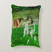 野草の間で赤い唇のあるアメリカのインドのトーテム アクセントクッション (裏面(縦))