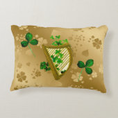 金および緑のシャムロックのハープ アクセントクッション (裏面)