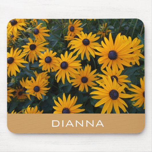 金かわいらしのデイジーの花、あなたの名前を追加 マウスパッド (正面)