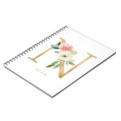 金かわいらしフェイク箔フローラ文字Nモノグラム ノートブック (左側)