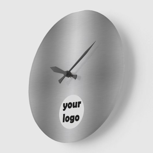 金エレガント無地の属銀のグレーのロゴ ラージ壁時計 (傾斜)