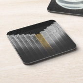 金ゴールドおよび銀のドミノ コースター (左側)