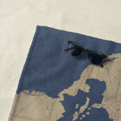 金ゴールドおよび青い世界地図 ビーチタオル (インサイチュ)