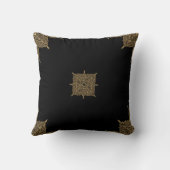 金ゴールドおよび黒いインドのモチーフ クッション (裏面)