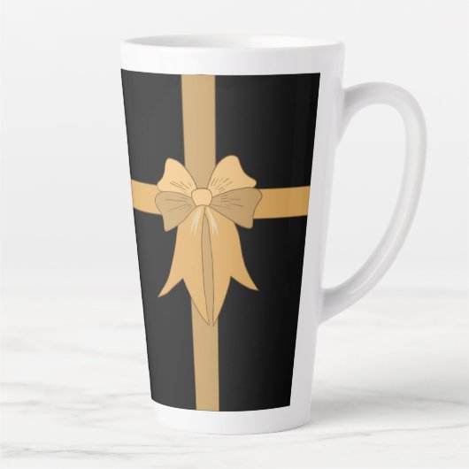 金ゴールドで結ばれる カフェラテマグ (右)