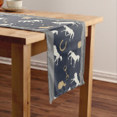 金ゴールドとアイボリー英語の馬のパターン ロングテーブルランナー (インサイチュ)