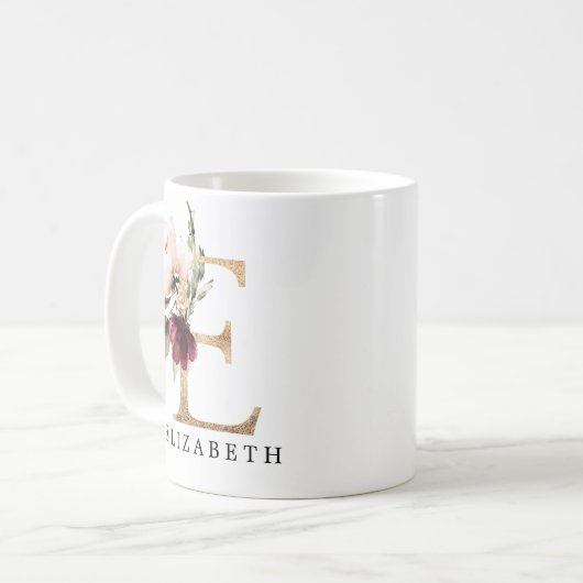 金ゴールドとエレガントブルゴーニュ赤面フラワーレターE コーヒーマグカップ (正面左)