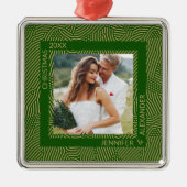 金ゴールドとグリーンカップルの写真 メタルオーナメント (正面)