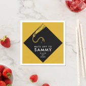 金ゴールドとブラック卒業パーティナプキンス スタンダードカクテルナプキン (インサイチュ)