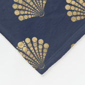 金ゴールドと海軍ヴィンテージアールデコの花模様 フリースブランケット (角)