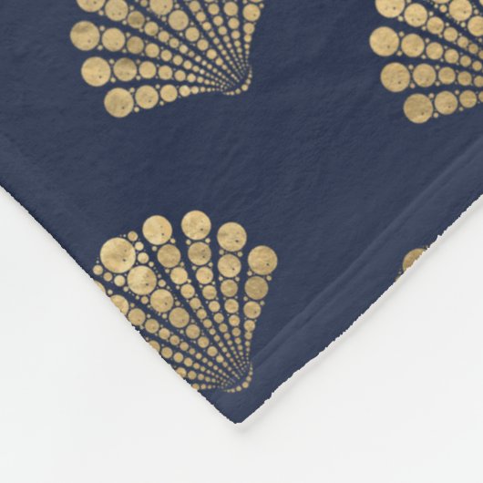 金ゴールドと海軍ヴィンテージアールデコの花模様 フリースブランケット (角)