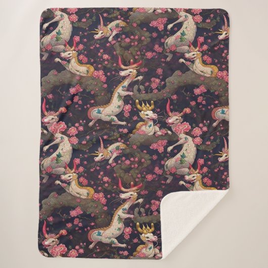 金ゴールドと白い竜とさくらんぼの花 シェルパブランケット (正面)