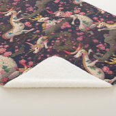 金ゴールドと白い竜とさくらんぼの花 シェルパブランケット (3/4)