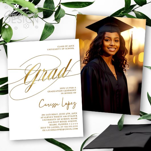 金ゴールドと白のミニマルスクリプトによる卒業式の写真 招待状