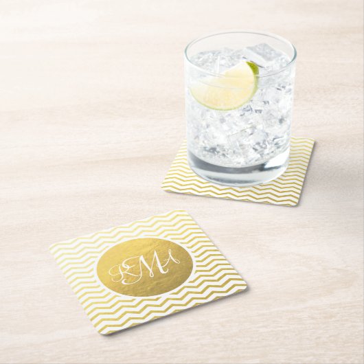 金ゴールドと白モノグラムの山パーソナライズされた形 スクエアペーパーコースター (インサイチュ)