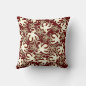 金ゴールドと赤の繰り返しモチーフ |タコ模様 クッション (裏面)