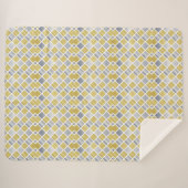 金ゴールドと銀(ダイアモンド市松模様に) シェルパブランケット (正面(横))