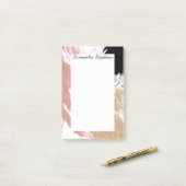 金ゴールドのばら色の金ゴールドのグリッターの巨大でアートなブラシストローク ポストイット (デスク上)