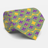 金ゴールドのアヤメはネクタイに人を配置しました ネクタイ (ロール)