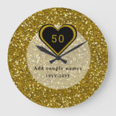 金ゴールドのグリッター第50の結婚記念日 ラージ壁時計 (正面)