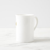 金ゴールドのコーヒー・マグの夢 ボーンチャイナマグカップ (正面右)
