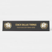 金ゴールドのサッカーのコーチ デスクネームプレート (正面)