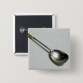 金ゴールドのシールの上1668年が付いている銀製の使徒のスプーン 缶バッジ (正面&裏面)