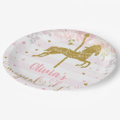 金ゴールドの女の子の誕生日カスタマイズ紙プレート。 ペーパープレート (アングル)