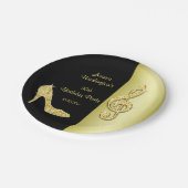 金ゴールドの小剣及び三重の裂け目の誕生日 ペーパープレート (アングル)