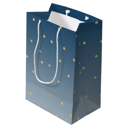 金ゴールドの星の空の輝やきの明るいグラデーション ミディアムペーパーバッグ (裏面アングル)