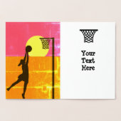 金ゴールドの服のネットボールの誕生日 箔カード (内部)