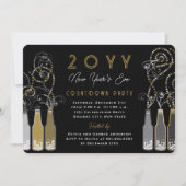 金ゴールドの泡立つボトルが大晦日のパーティーを渦巻く 招待状 (正面)