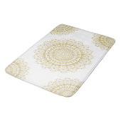 金ゴールドの白い華美マンダパターン バスマット (アングル)