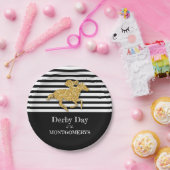 金ゴールドの競走馬の白黒ストライプ付き ペーパープレート (パーティー)