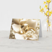 金ゴールドの結婚リングや輪オンマグノリアフラワー カード (黄色い花)