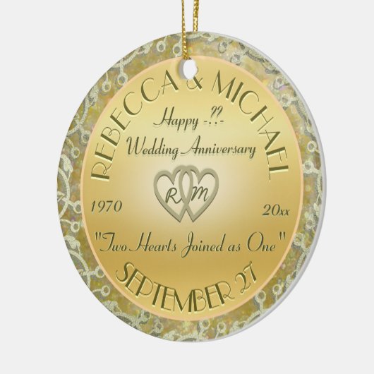 金ゴールドの結婚記念日を結婚する年を挿入して下さい セラミックオーナメント (左)